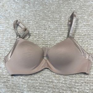 Target Seamless no show bra. Size 32 A.